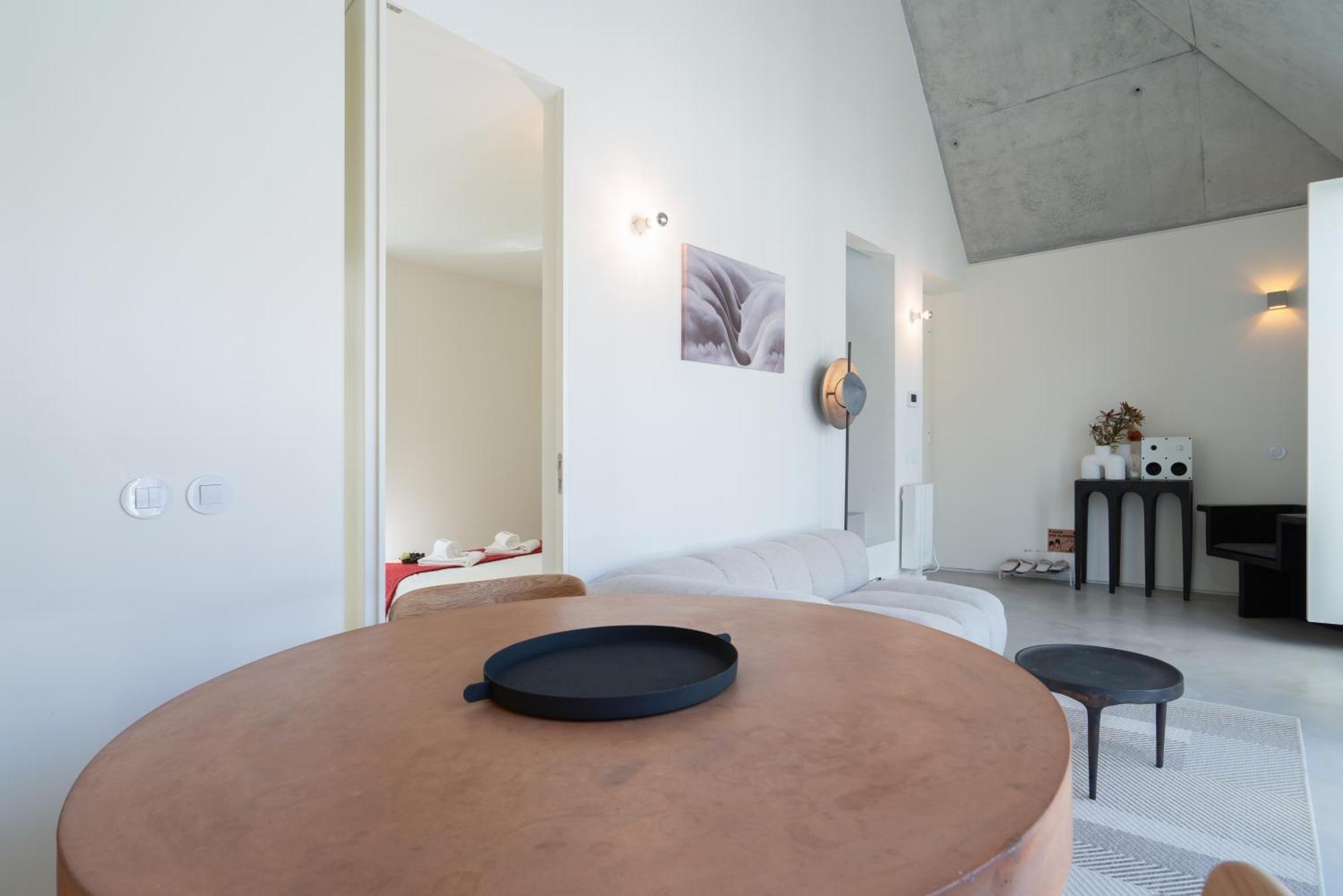 Apartamento Host Wise - Luxurious Private Flats - Balcony